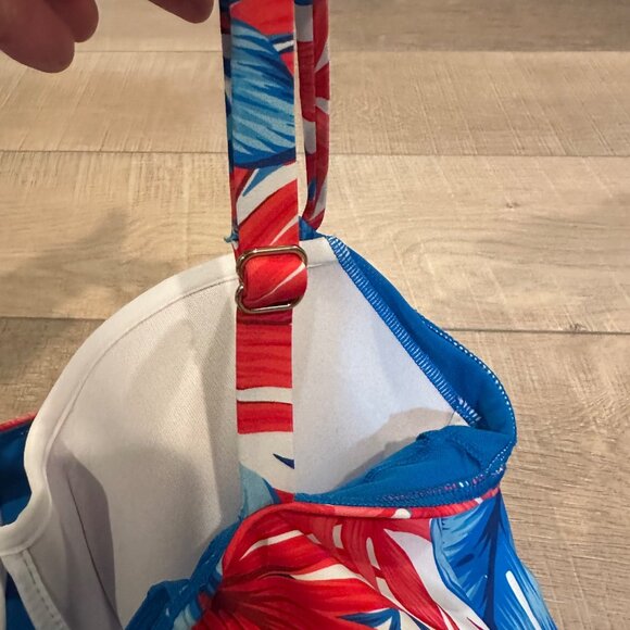 SUNSETS WOMENS PATRIOTIC BLUE AND RED TANKINI TOP SWIM 34DD - Picture 8 of 8